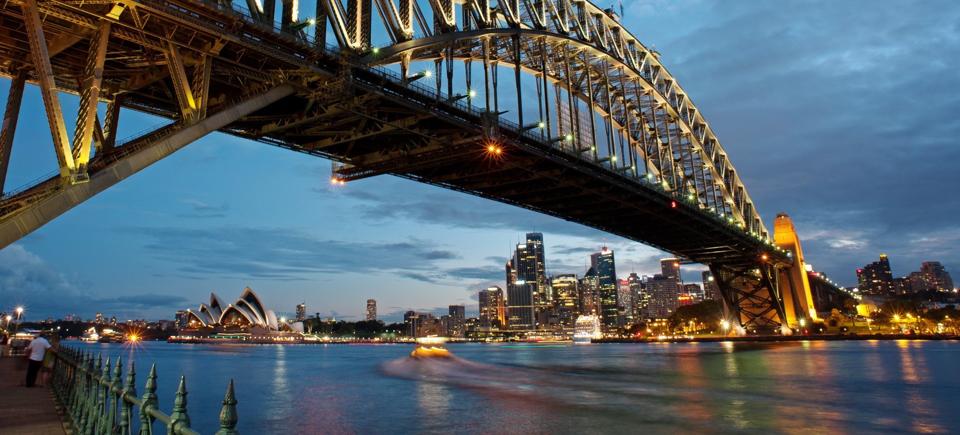 Australie Sydney Harbour Bridge by night